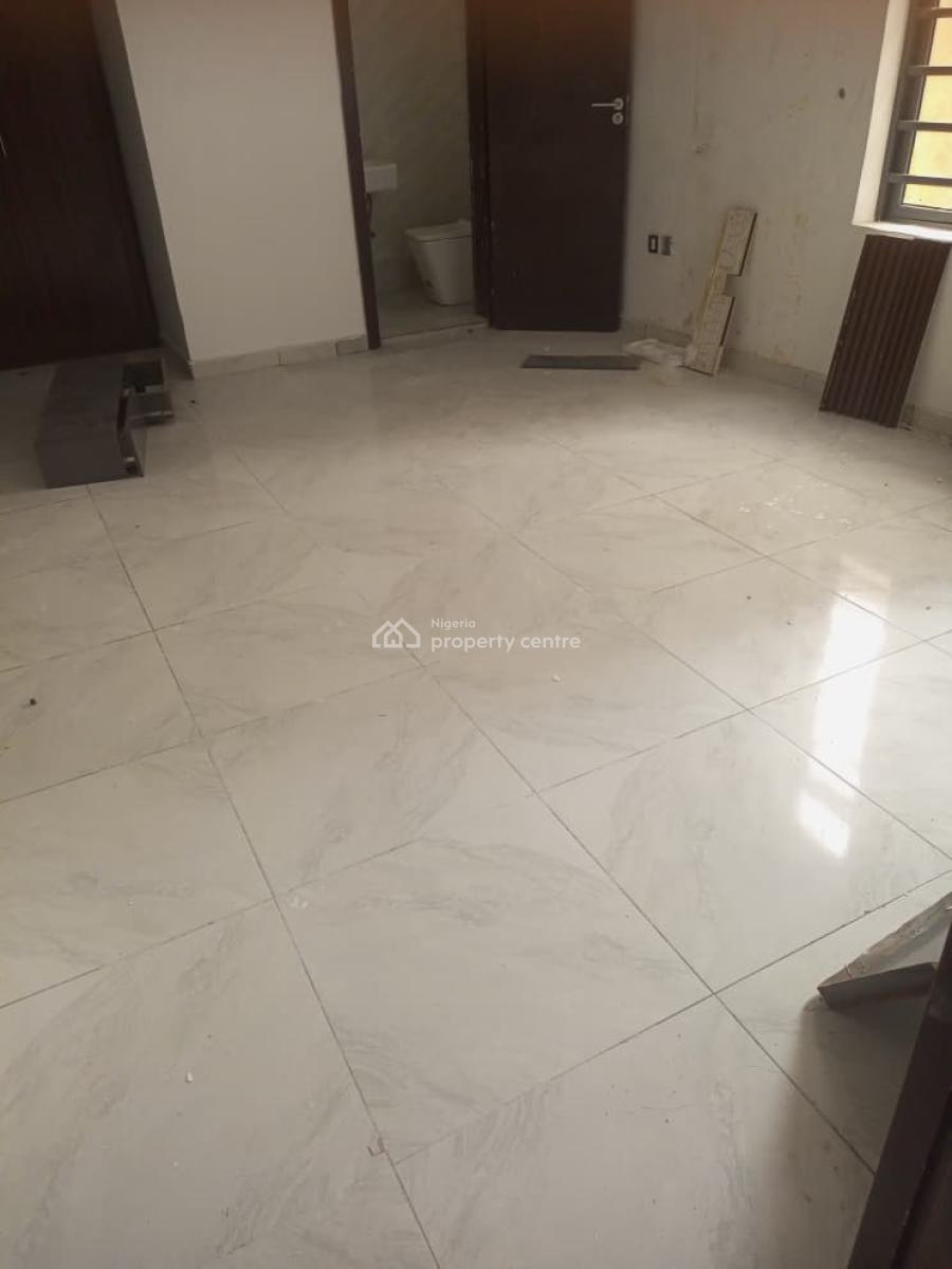 Serviced 2 Bedroom Apartment, Mobil Road Ajah Lagos, Ilaje, Ajah, Lagos, Flat / Apartment for Rent