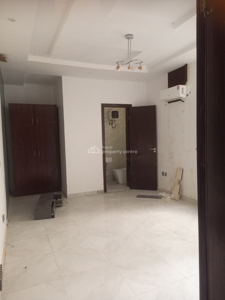 Serviced 2 Bedroom Apartment, Mobil Road Ajah Lagos, Ilaje, Ajah, Lagos, Flat / Apartment for Rent