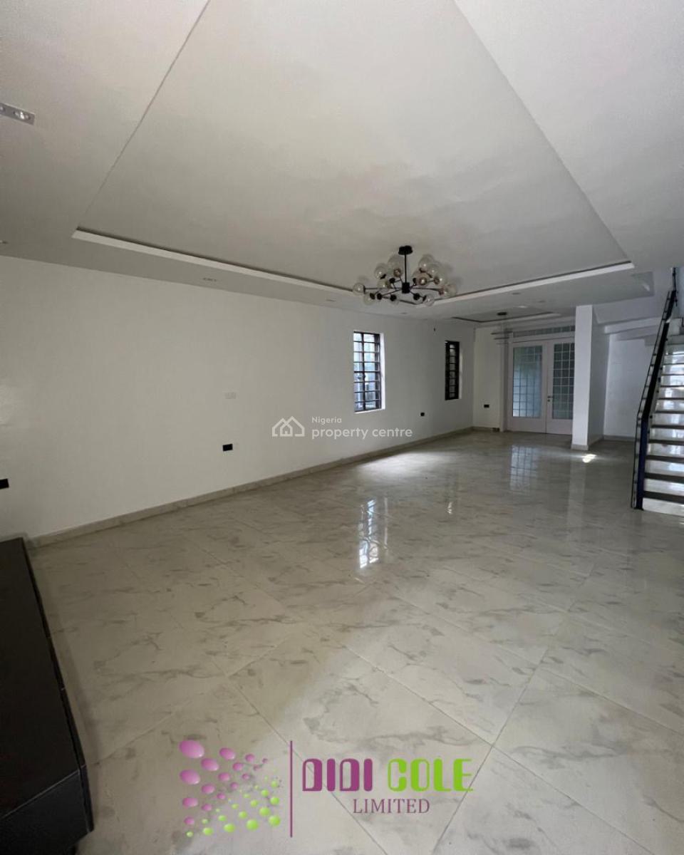 5 Bedroom Fully Detached Duplex with Bq, Ologolo, Lekki, Lagos, Detached Duplex for Sale