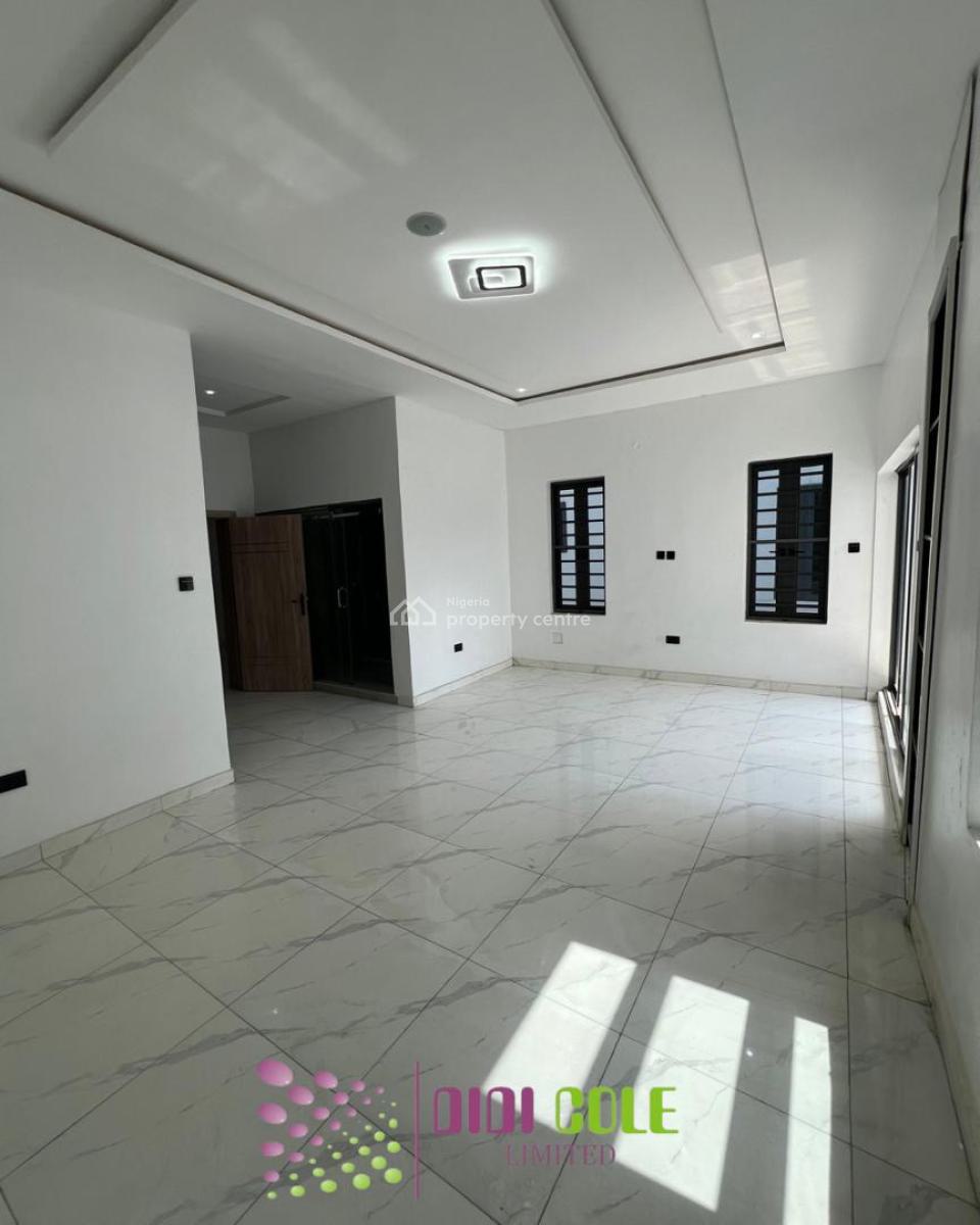 5 Bedroom Semi Detached Duplex with Bq, Ologolo, Lekki, Lagos, Semi-detached Duplex for Sale