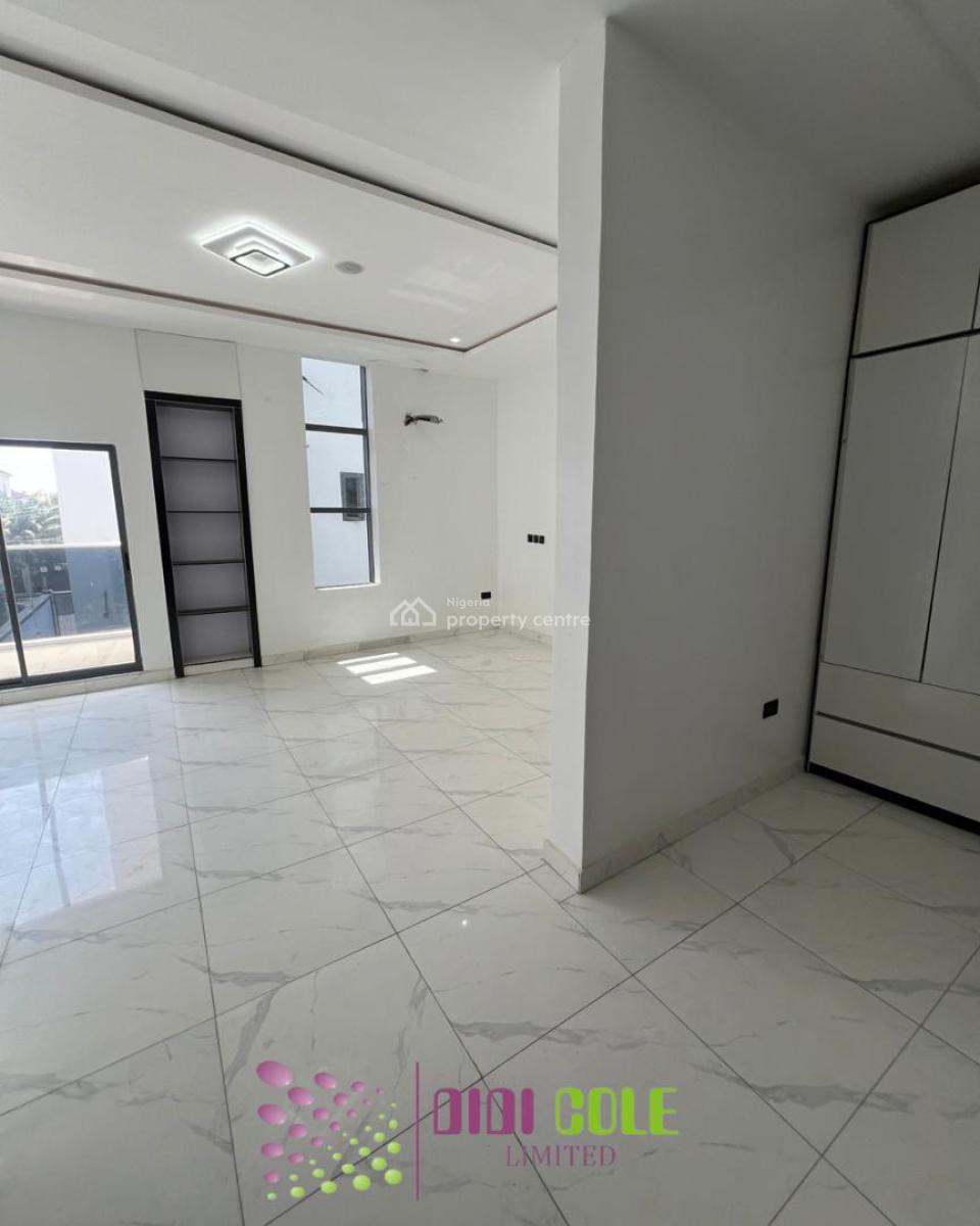 5 Bedroom Semi Detached Duplex with Bq, Ologolo, Lekki, Lagos, Semi-detached Duplex for Sale