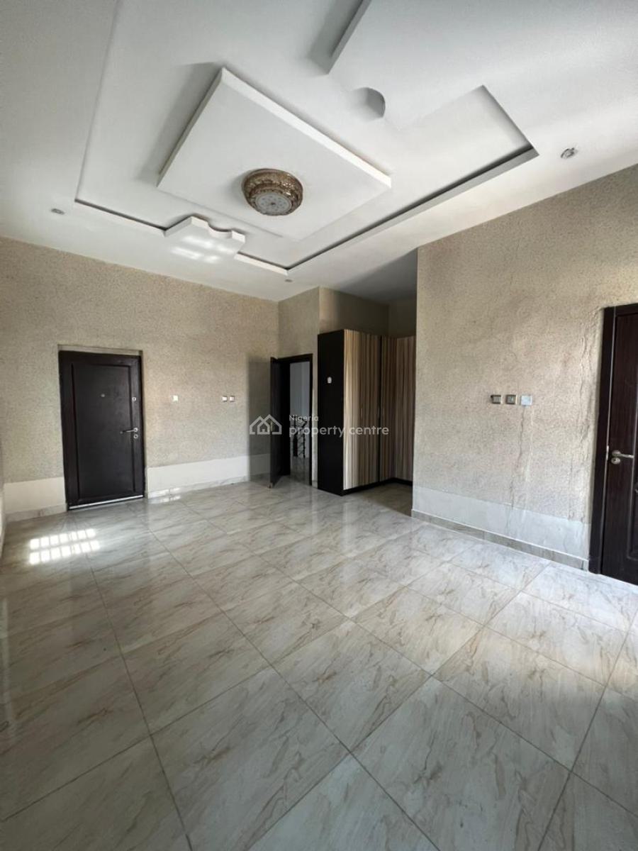 4- Bedroom Semi- Detached House , No Bq, Ikota, Lekki, Lagos, Semi-detached Duplex for Rent
