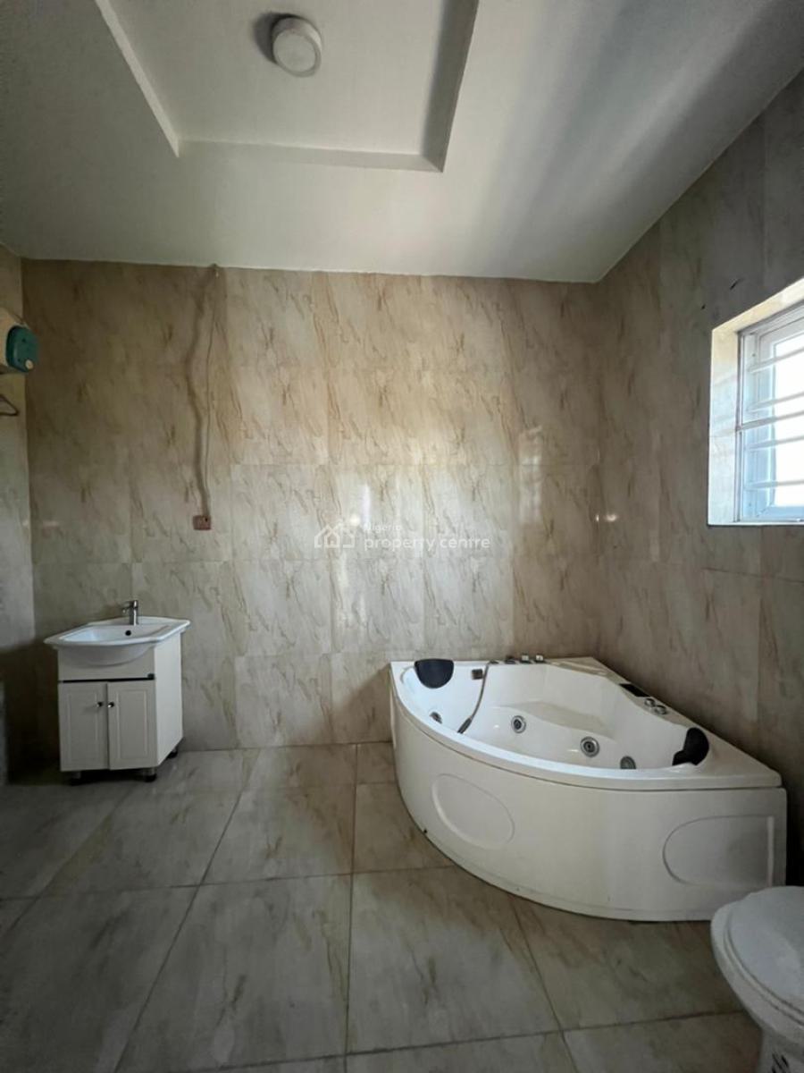 4- Bedroom Semi- Detached House , No Bq, Ikota, Lekki, Lagos, Semi-detached Duplex for Rent