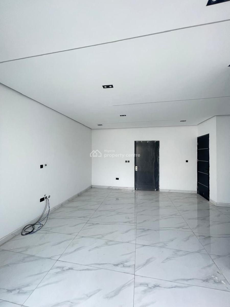 2 Bedroom Apartment, Ologolo, Lekki, Lagos, Flat / Apartment for Sale