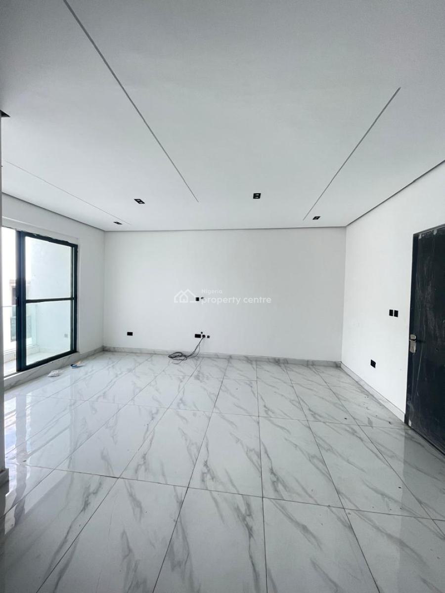 2 Bedroom Apartment, Ologolo, Lekki, Lagos, Flat / Apartment for Sale