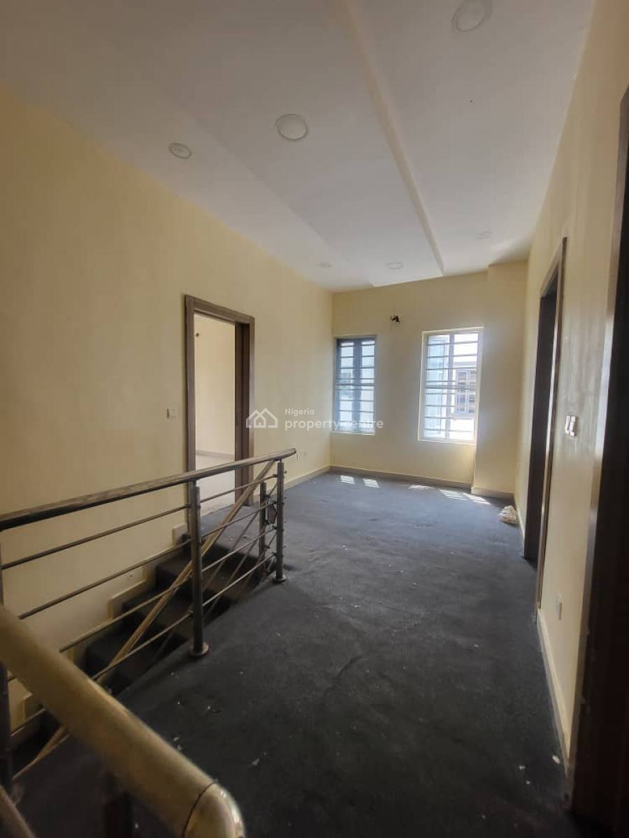 Specious Well Built 4 Bedroom Semi Detached Duplex, Chevron, Lekki Phase 1, Lekki, Lagos, Semi-detached Duplex for Rent