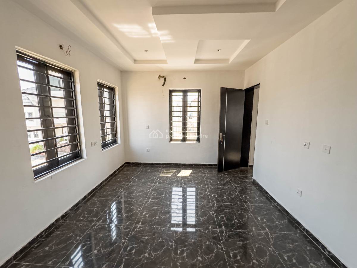 Cozy 3 Bedroom Terrace House, Avon Estate, Orchid Road, Lekki, Lagos, Terraced Duplex for Rent