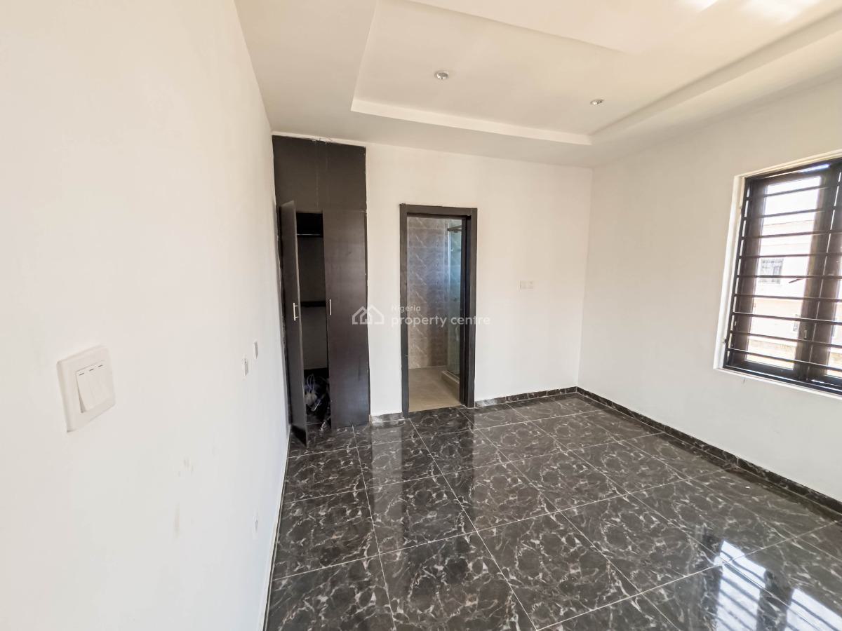 Cozy 3 Bedroom Terrace House, Avon Estate, Orchid Road, Lekki, Lagos, Terraced Duplex for Rent