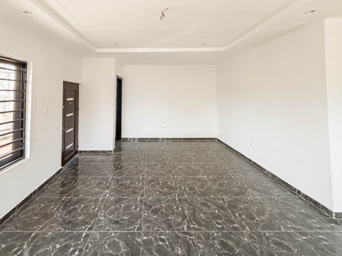 Cozy 3 Bedroom Terrace House, Avon Estate, Orchid Road, Lekki, Lagos, Terraced Duplex for Rent