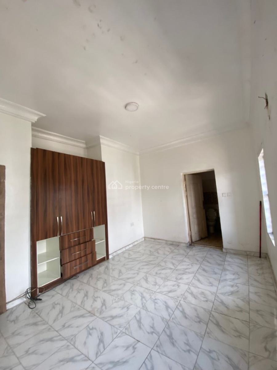 Spacious 2 Bedroom Apartment, Chevron, Lekki, Lagos, Flat / Apartment for Rent
