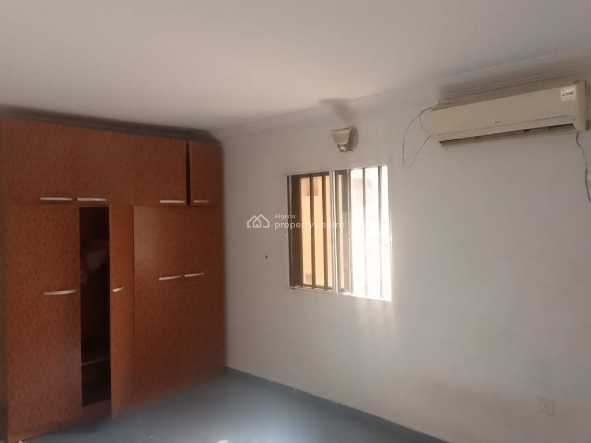 Serviced 2-bedroom Flat on The 2nd Floor, Wuse 2, Abuja, Flat / Apartment for Rent