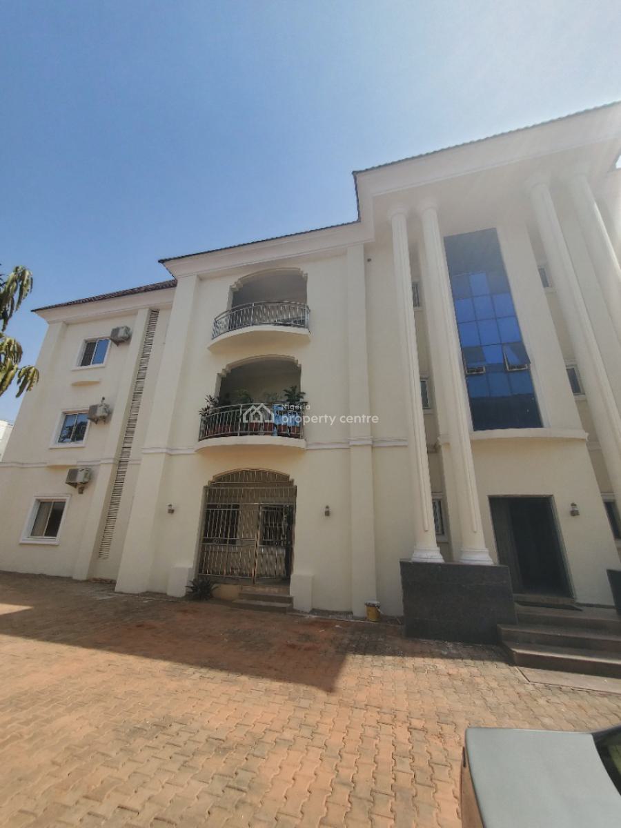 Massive 3 Bedroom Flat on The Ground Floor, By American International School, Durumi, Abuja, Flat / Apartment for Rent