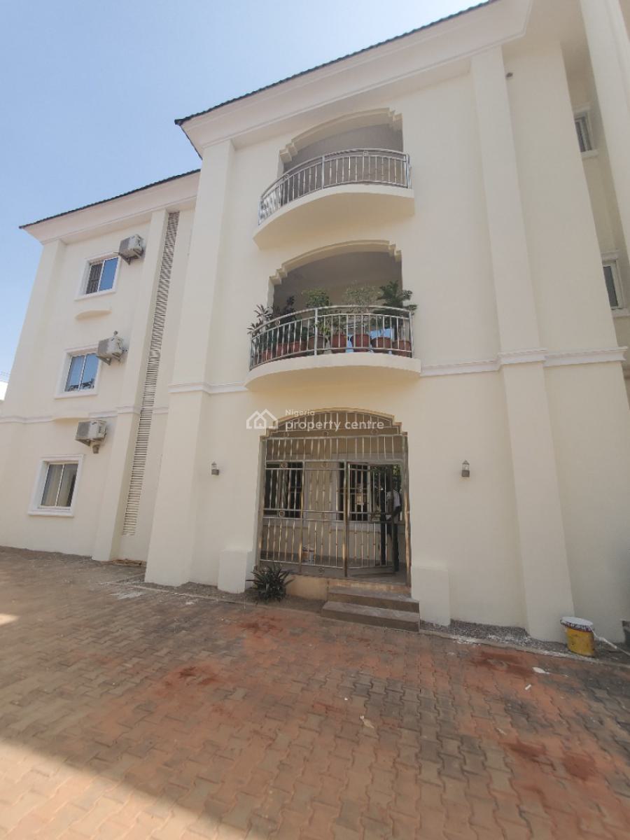 Massive 3 Bedroom Flat on The Ground Floor, By American International School, Durumi, Abuja, Flat / Apartment for Rent