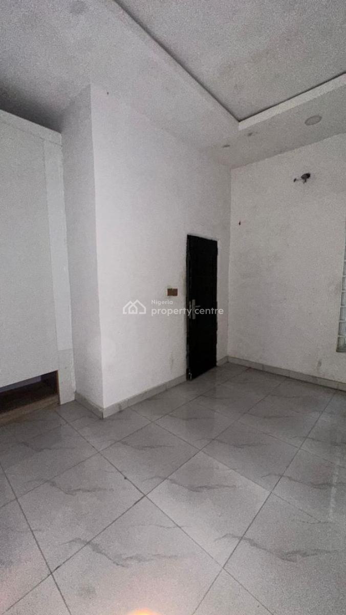 Mini Flat Apartment with a Personal Fully Fitted Kitchen, Thomas Estate, Ajah, Lagos, Mini Flat (room and Parlour) for Rent
