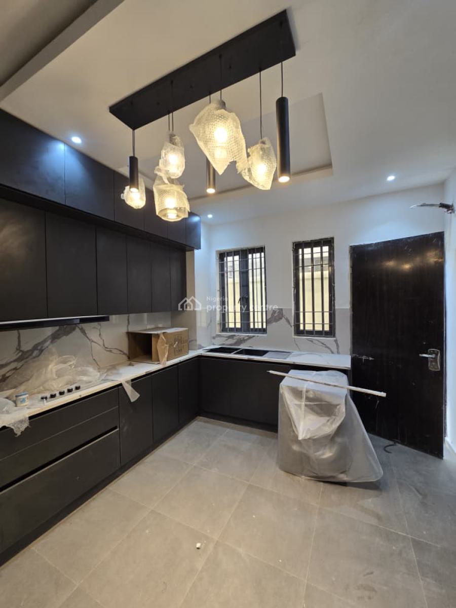 Luxury Newly Built 4 Bedroom Semi-detached House with a Room Bq., Lekki Phase 1, Lekki, Lagos, Semi-detached Duplex for Rent