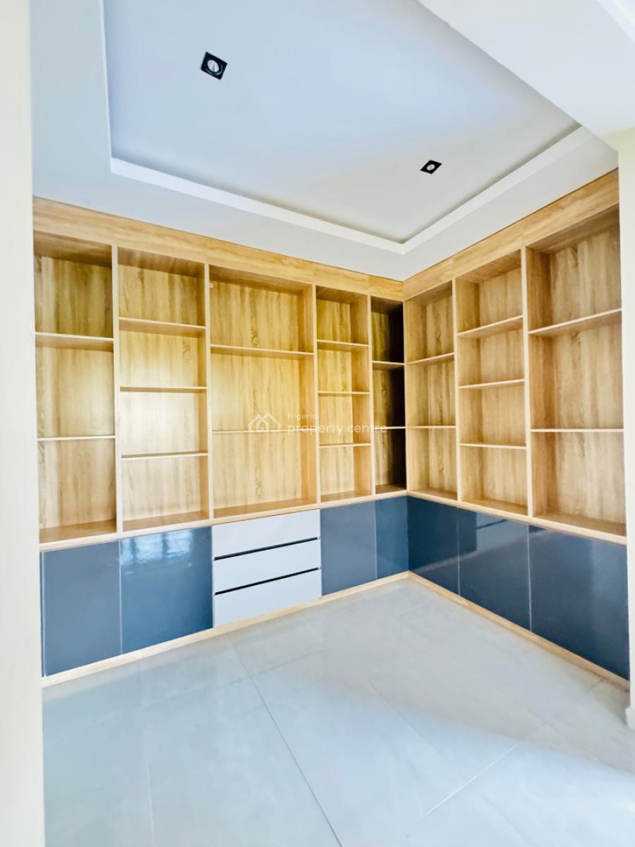 Contemporary 5bedroom Fully Detach  Duplex +pool+elevator,rooftop, Royal Garden Esatre Ajah, Lekki, Lagos, Detached Duplex for Sale