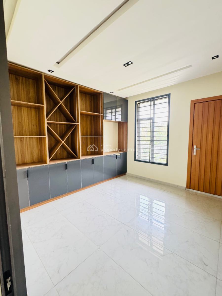 Contemporary 5bedroom Fully Detach  Duplex +pool+elevator,rooftop, Royal Garden Esatre Ajah, Lekki, Lagos, Detached Duplex for Sale