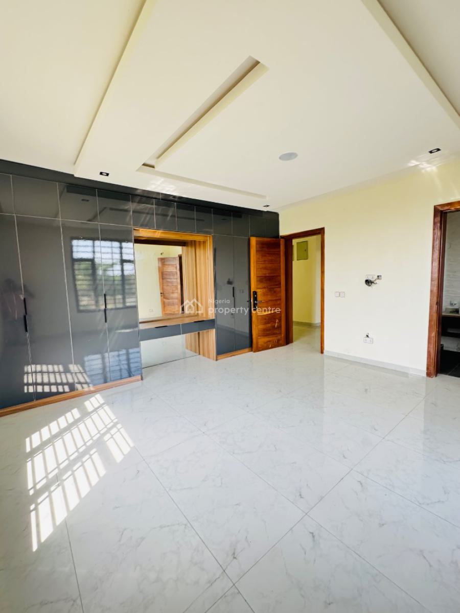 Contemporary 5bedroom Fully Detach  Duplex +pool+elevator,rooftop, Royal Garden Esatre Ajah, Lekki, Lagos, Detached Duplex for Sale