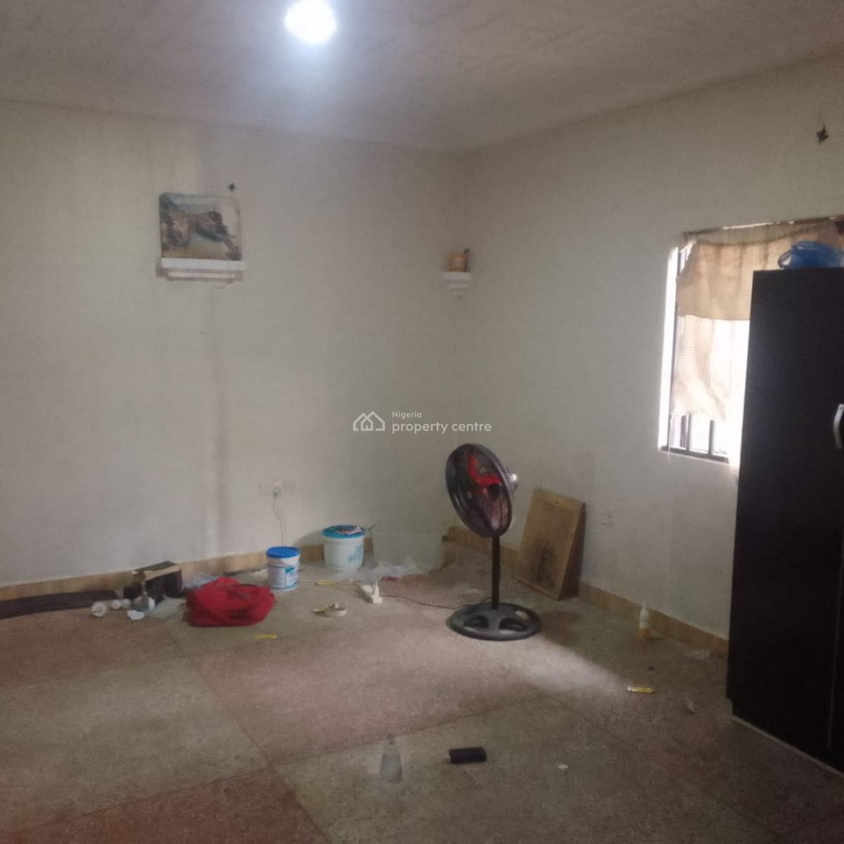 Spacious 3 Bedroom Flat on The Ground Floor, Osapa, Lekki, Lagos, Flat / Apartment for Rent