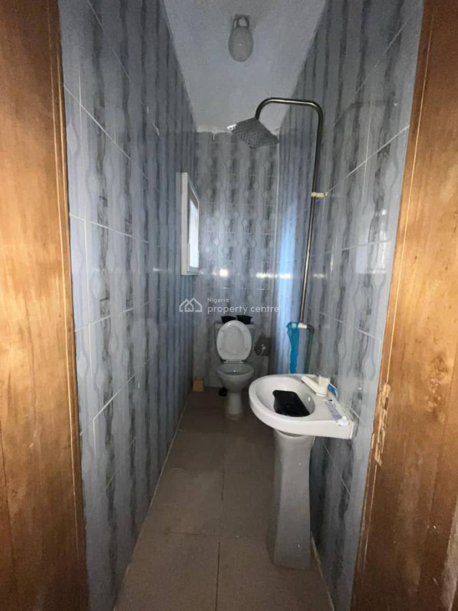 Spacious One Room and Parlour Apartment, Agungi, Lekki, Lagos, Mini Flat (room and Parlour) for Rent