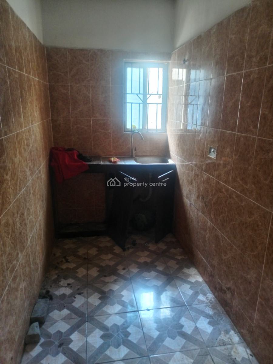 Lovely Mini Flat (room and Parlor) Upstairs, Fenced and Gated, Onosa, Ibeju Lekki, Lagos, Mini Flat (room and Parlour) for Rent