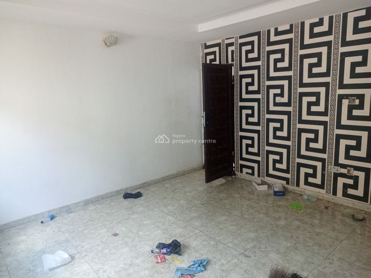 Lovely Mini Flat (room and Parlor) Upstairs, Fenced and Gated, Onosa, Ibeju Lekki, Lagos, Mini Flat (room and Parlour) for Rent