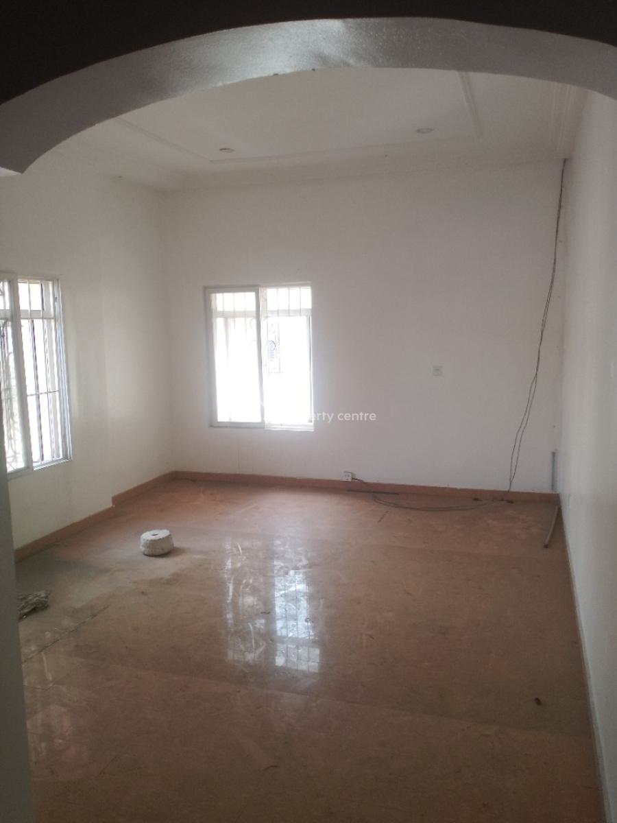 Very Spacious Self Service 4 Bedroom Semi Detached Duplex with Bq, Lekki Phase 1, Lekki, Lagos, Semi-detached Duplex for Rent