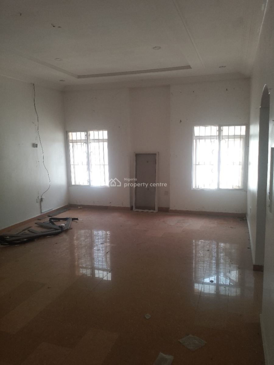 Very Spacious Self Service 4 Bedroom Semi Detached Duplex with Bq, Lekki Phase 1, Lekki, Lagos, Semi-detached Duplex for Rent