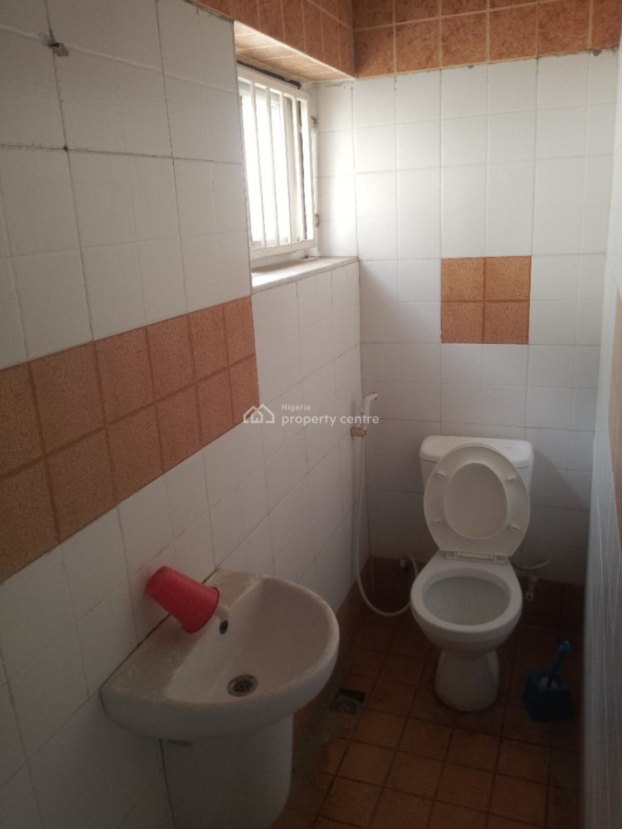 Very Spacious Self Service 4 Bedroom Semi Detached Duplex with Bq, Lekki Phase 1, Lekki, Lagos, Semi-detached Duplex for Rent