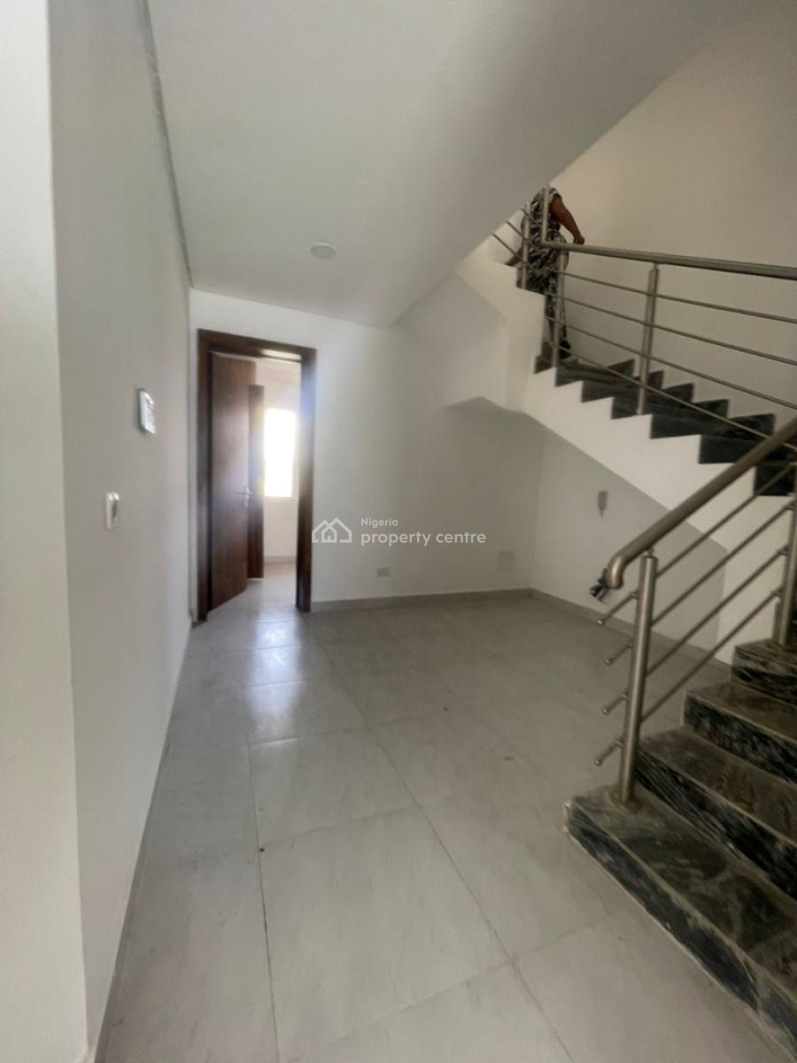 Uniquely Designed 5 Bedroom Semi Detached Luxury Home with Bq, Chevron, Lekki, Lagos, Semi-detached Duplex for Rent