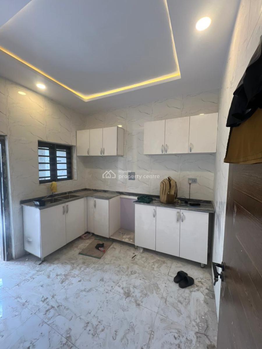 Newly Built 2 Bedroom Flat with Modern Facilities, Akilapa, Isokan Estate, Ojurin, Akobo, Ibadan, Oyo, Flat / Apartment for Rent