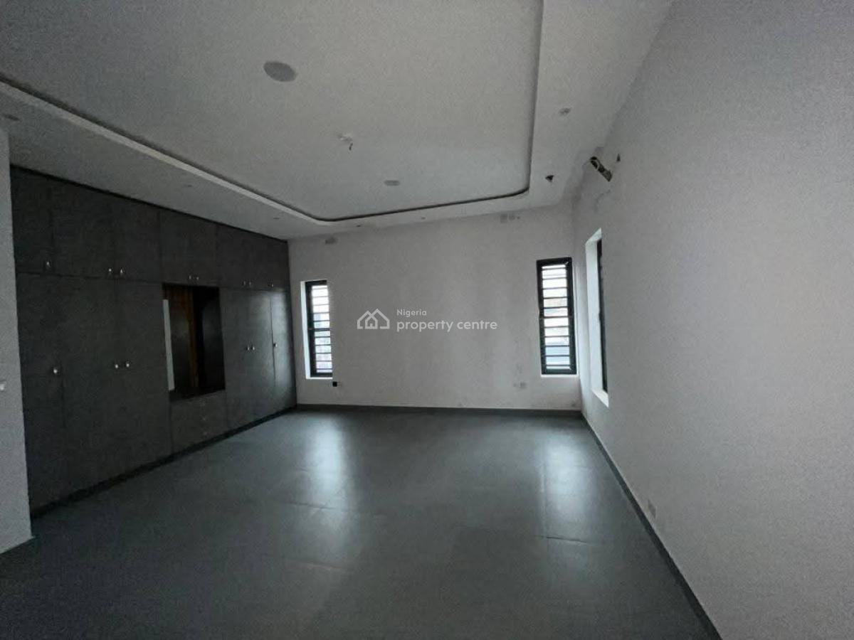 Spaciously Built 5 Bedroom Detached Duplex with Bq, Pinewood Estate, Off Freedom Way, Lekki Phase 1, Lekki, Lagos, Detached Duplex for Sale