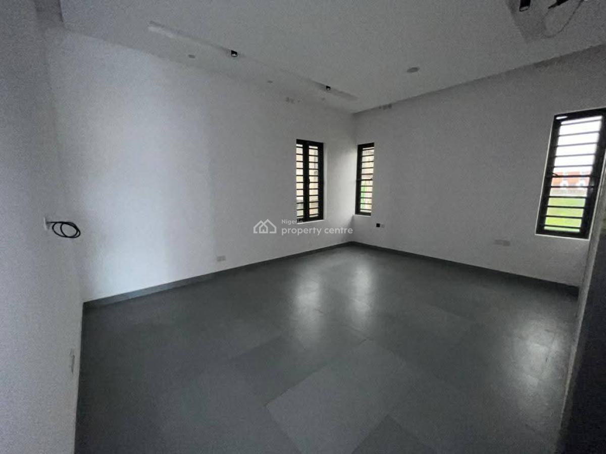 Spaciously Built 5 Bedroom Detached Duplex with Bq, Pinewood Estate, Off Freedom Way, Lekki Phase 1, Lekki, Lagos, Detached Duplex for Sale