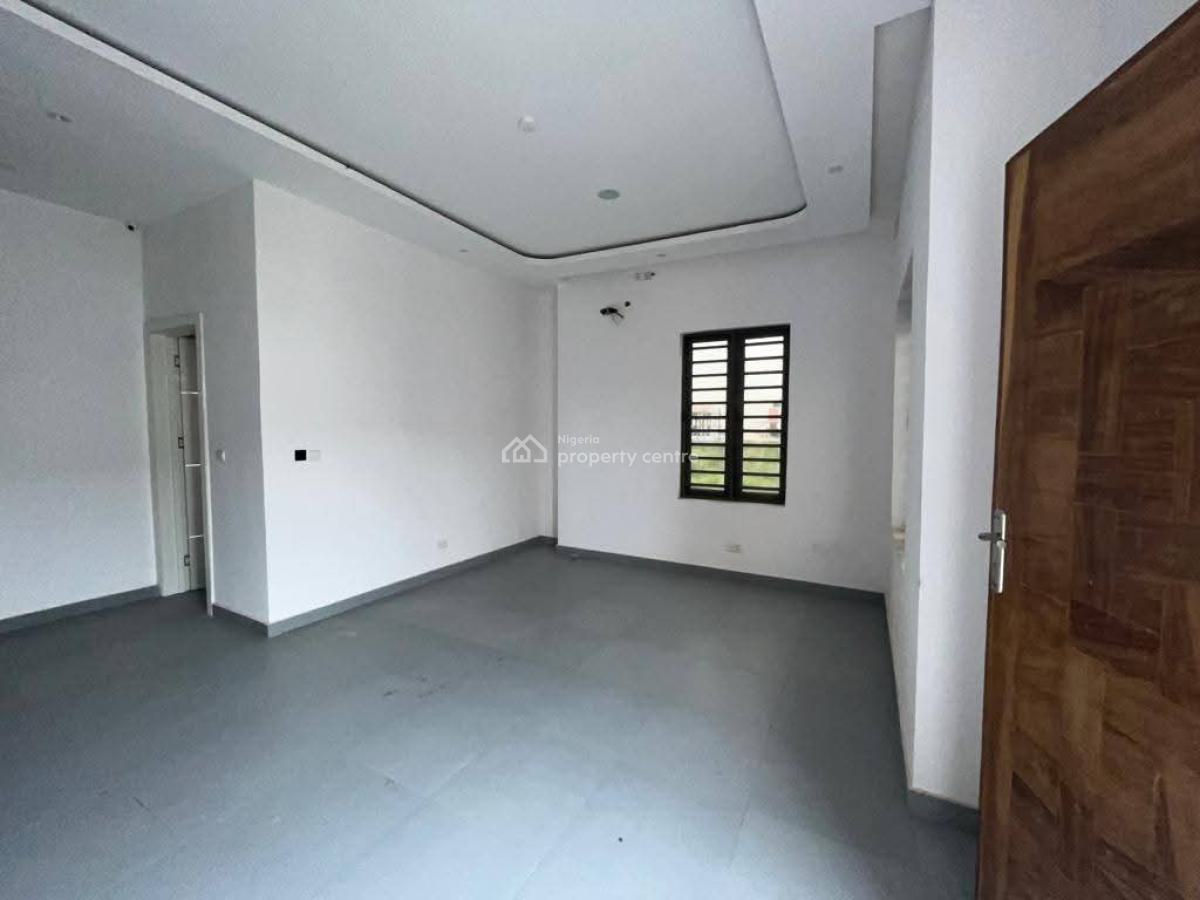 Spaciously Built 5 Bedroom Detached Duplex with Bq, Pinewood Estate, Off Freedom Way, Lekki Phase 1, Lekki, Lagos, Detached Duplex for Sale