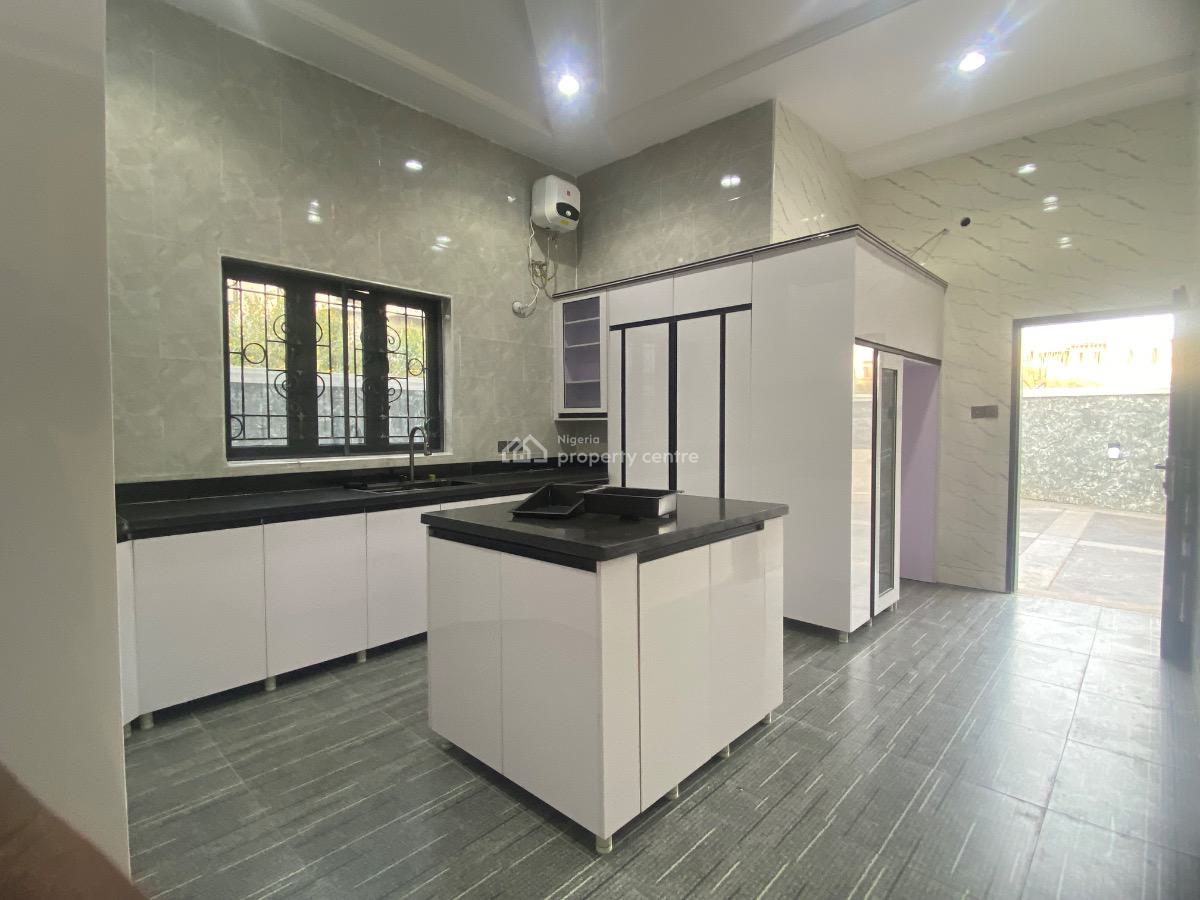 4 Bedroom Terrace Duplex (gated), Asokoro District, Abuja, Terraced Duplex for Sale