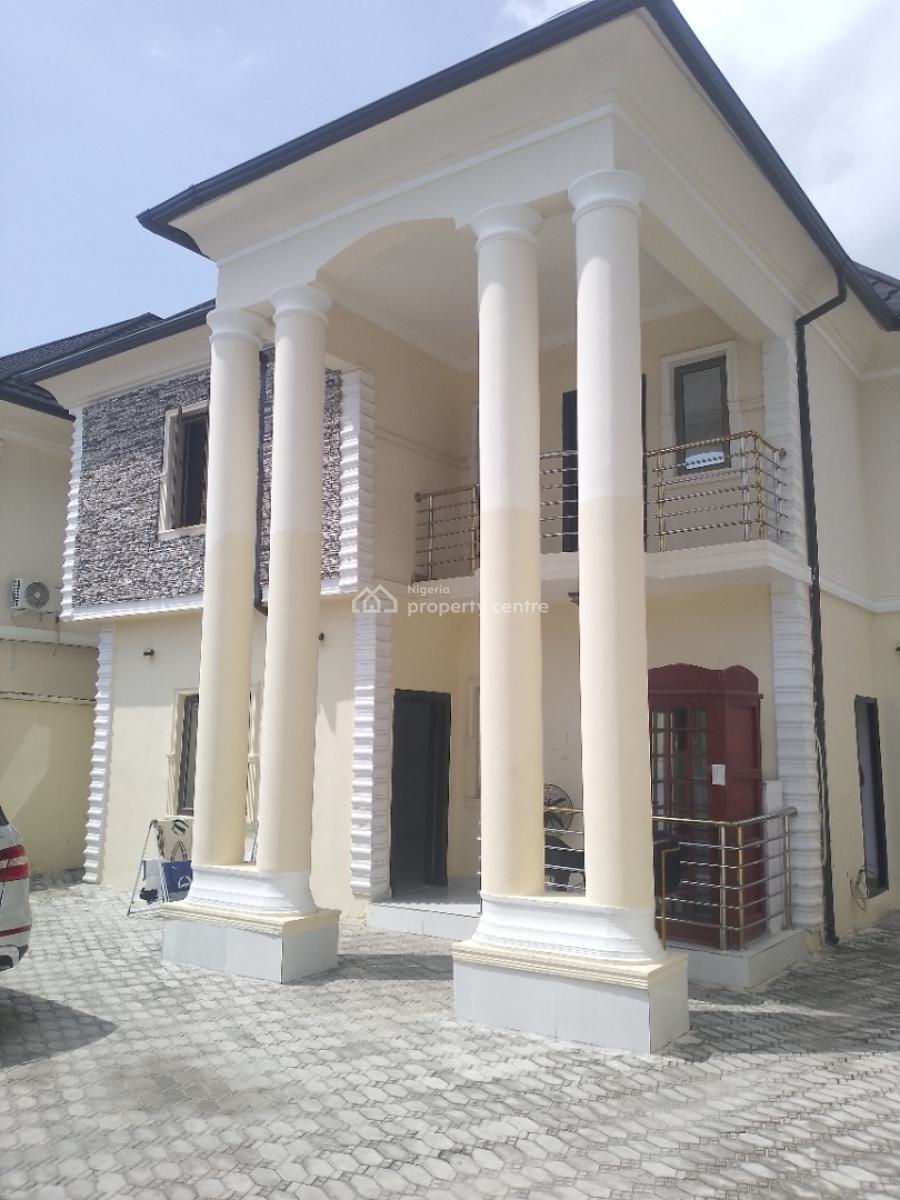 Luxury Self Service 3 Bedroom Duplex with Bq in a Serene Environment, Lekki Phase 1, Lekki, Lagos, House for Rent