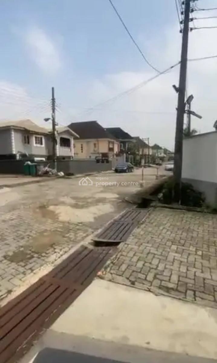 Well Maintained 4 Bedroom Detached Duplex with Bqs, Pg Estate, Inside Glory Estate, Ifako, Gbagada, Lagos, Detached Duplex for Sale