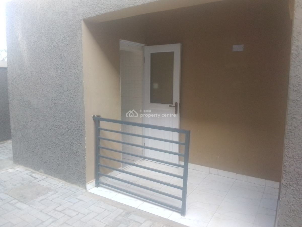 Spacious Luxury 1 Bedroom Flat with Excellent Features, Newtown Estate, Ogombo, Ajah, Lagos, Mini Flat (room and Parlour) for Rent