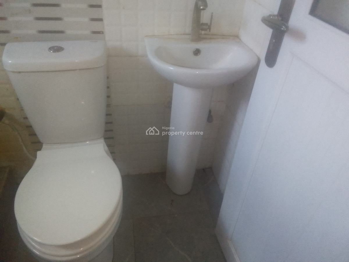 Spacious Luxury 1 Bedroom Flat with Excellent Features, Newtown Estate, Ogombo, Ajah, Lagos, Mini Flat (room and Parlour) for Rent