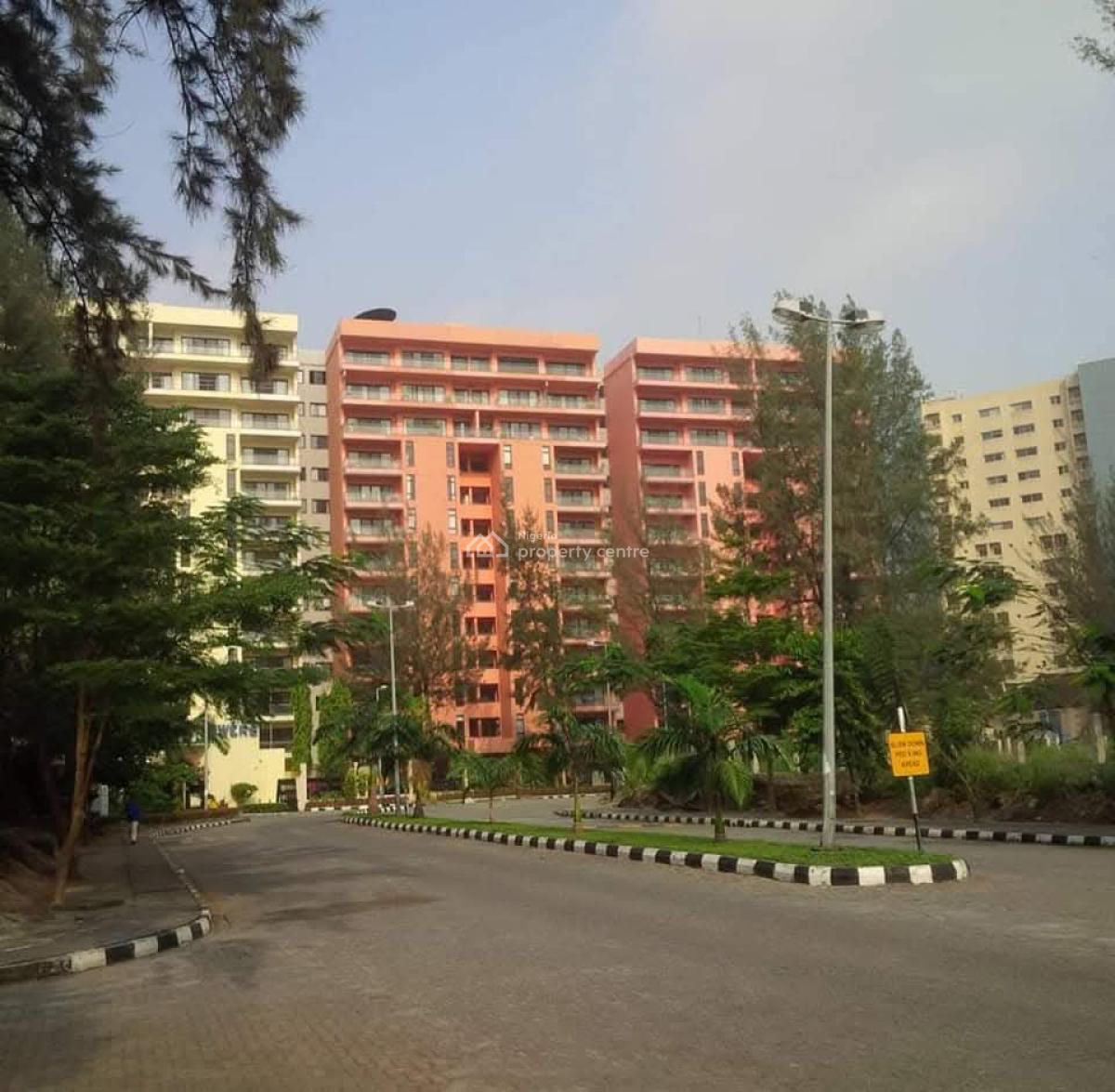 Waterfront 4 Bedroom Flat with Bq, Ocean Parade, Banana Island, Ikoyi, Lagos, Flat / Apartment for Sale