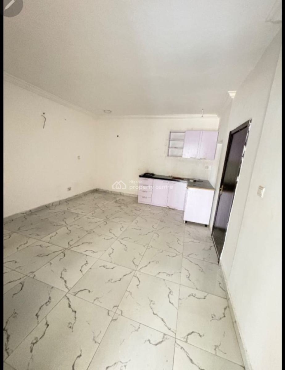 1 Bedroom Apartment with Open Plan Kitchen, Ologolo, Lekki, Lagos, Mini Flat (room and Parlour) for Rent