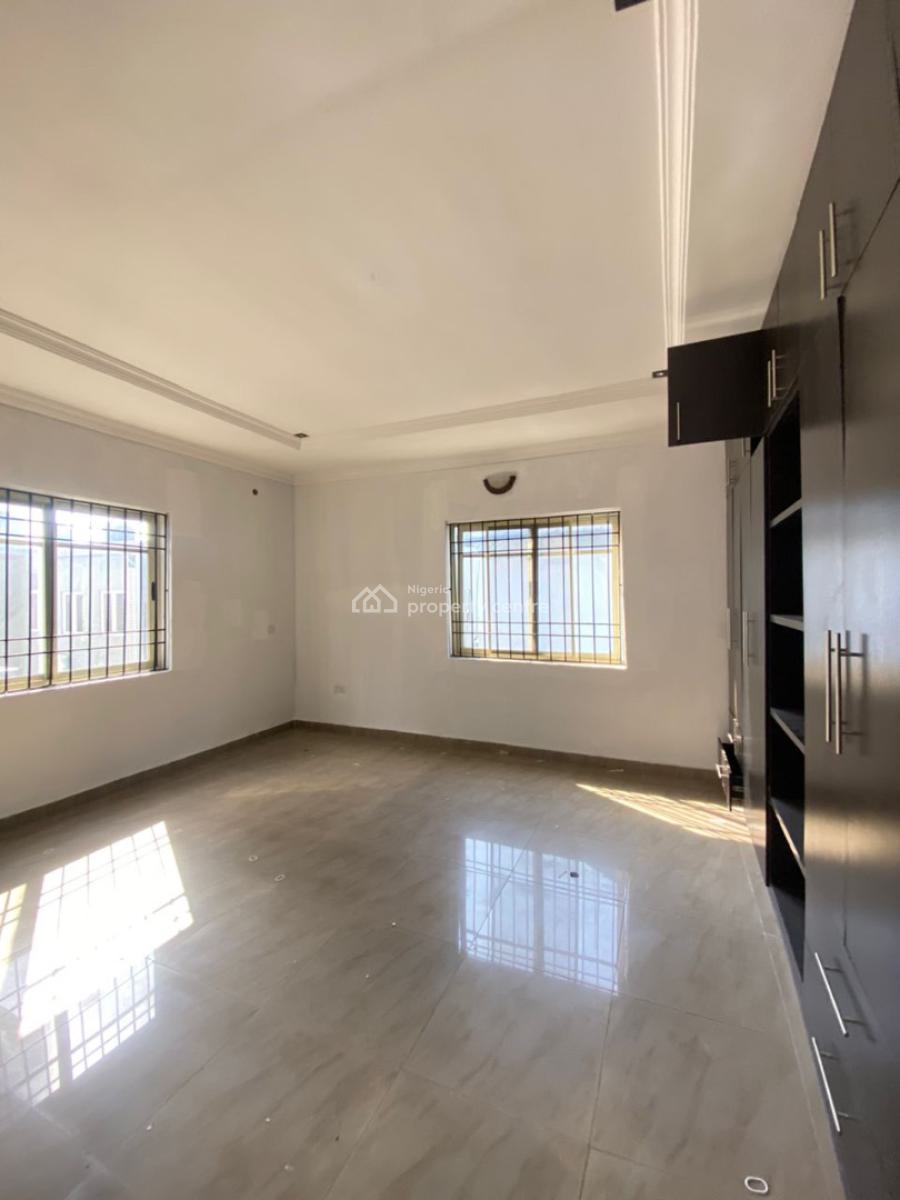 Spacious 2 Bedroom Apartment, Ikate, Lekki, Lagos, Flat / Apartment for Rent