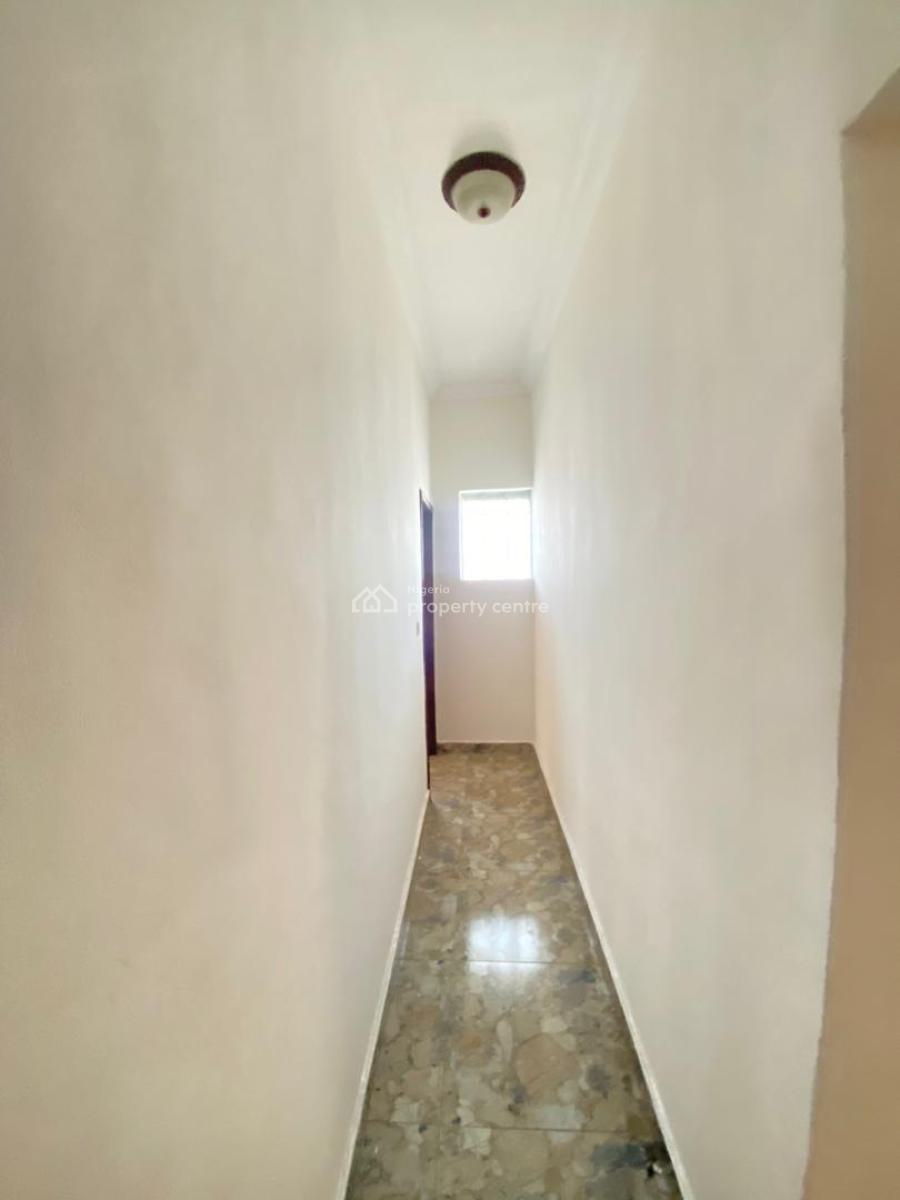 Spacious 2 Bedroom Apartment, Ikate, Lekki, Lagos, Flat / Apartment for Rent