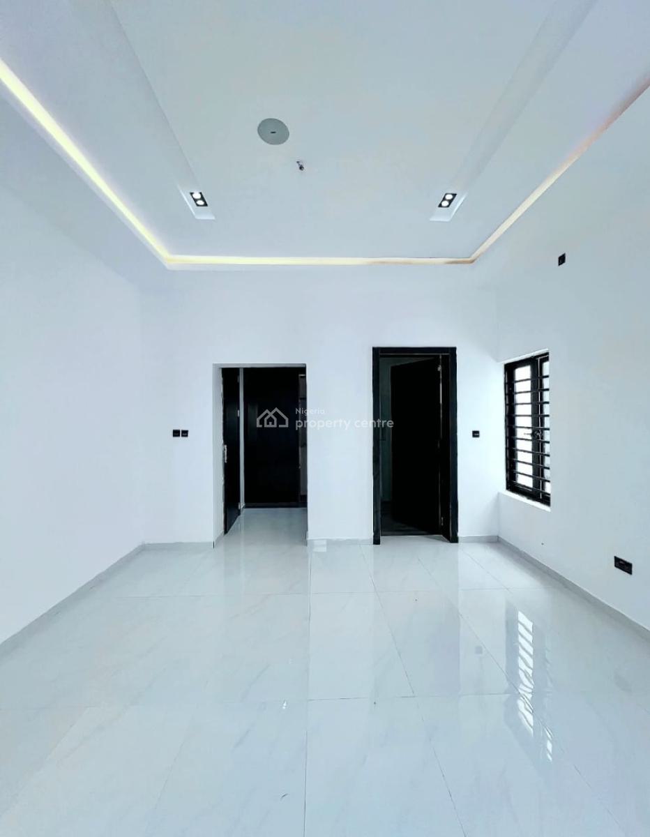 5 Bedroom Fully Detached Home with Swimming Pool, Ikota, Lekki, Lagos, Detached Duplex for Sale