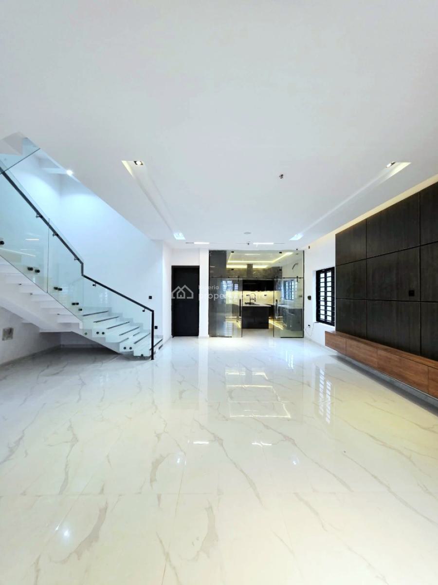 5 Bedrooms Fully Detached Home with Swimming Pool, Ikota, Lekki, Lagos, Detached Duplex for Sale
