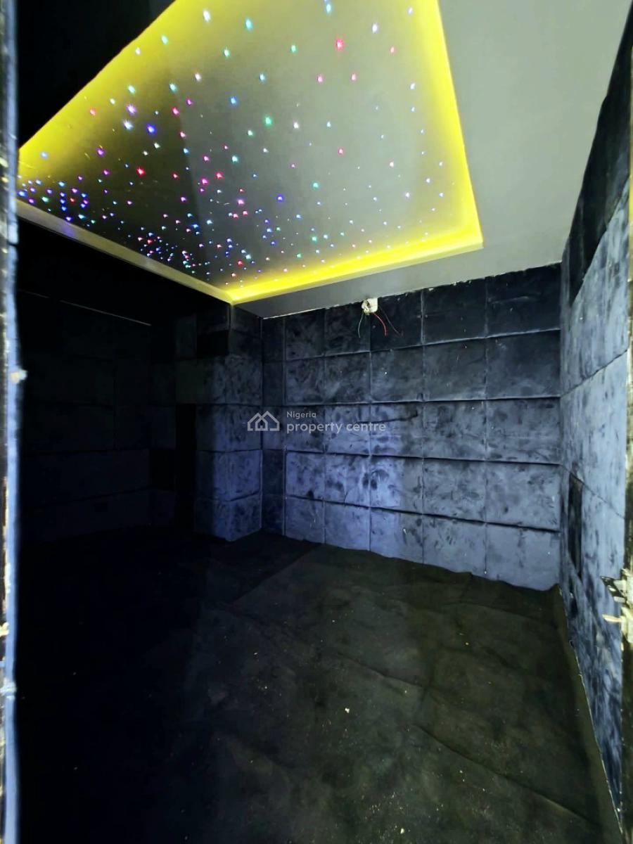 5 Bedrooms Fully Detached Home with Swimming Pool, Ikota, Lekki, Lagos, Detached Duplex for Sale