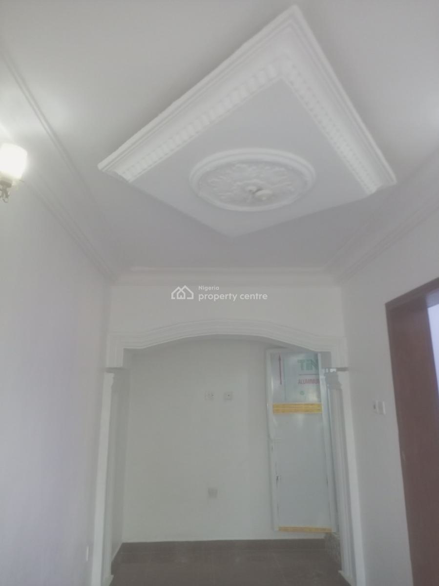 Sharp Mini Flat, Bucknor Estate, Isolo, Lagos, Mini Flat (room and Parlour) for Rent