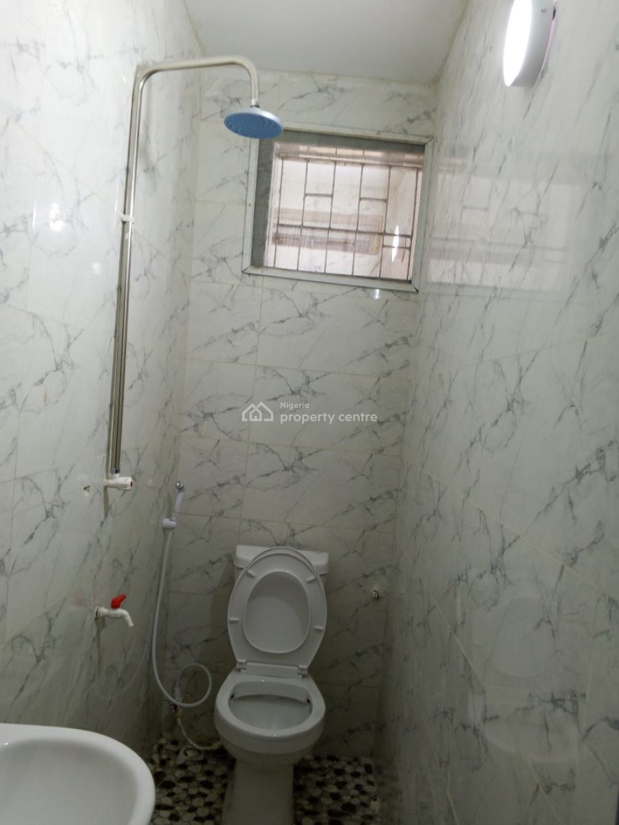 Sharp Mini Flat, Bucknor Estate, Isolo, Lagos, Mini Flat (room and Parlour) for Rent