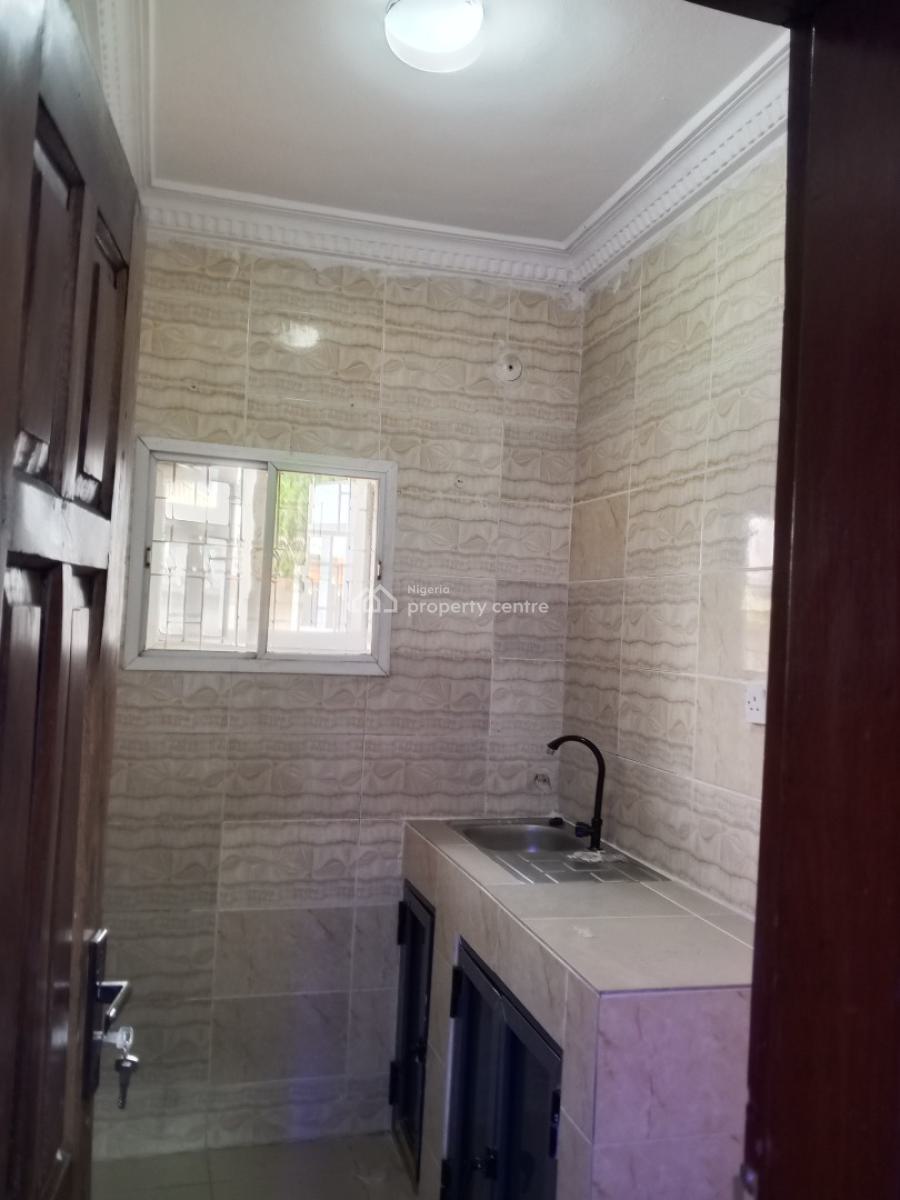 Sharp Mini Flat, Bucknor Estate, Isolo, Lagos, Mini Flat (room and Parlour) for Rent