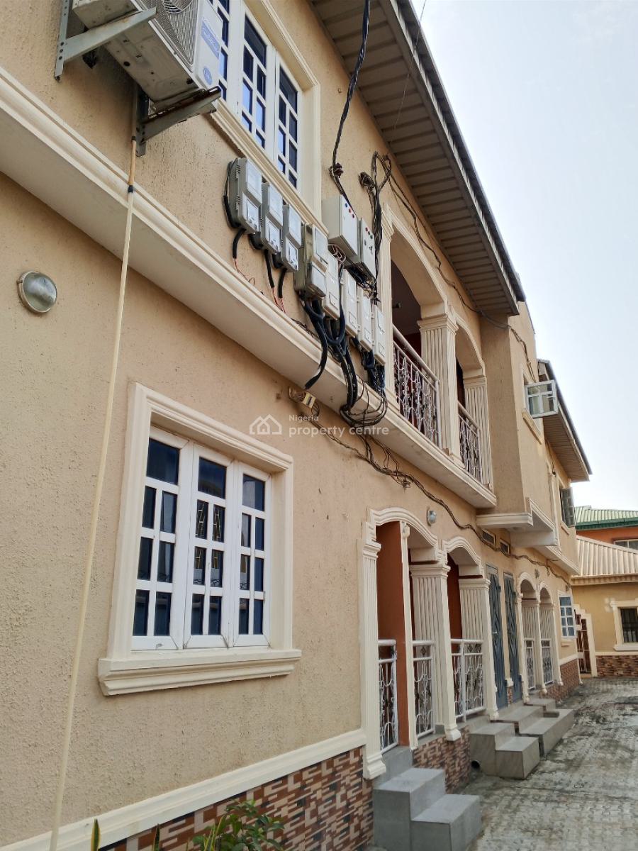 Sharp Mini Flat, Bucknor Estate, Isolo, Lagos, Mini Flat (room and Parlour) for Rent